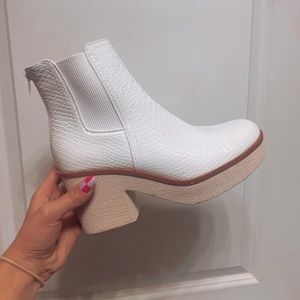 White booties with cute platform heel